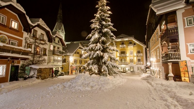 Hallstatt Christmas Market