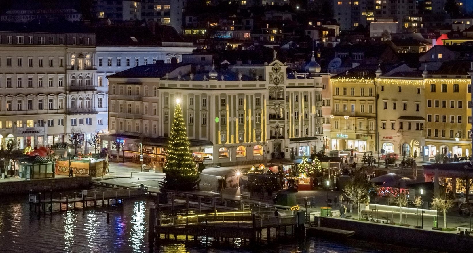 Traunsee Christmas Markets - Gmunden